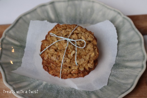 lacyoatmealcookies2