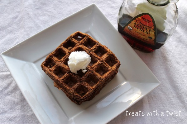 CinnamonZucchiniOatWaffles1