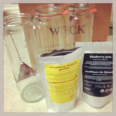 I made up a batch of flavorful iced teas for calorie-free refreshment this week! 